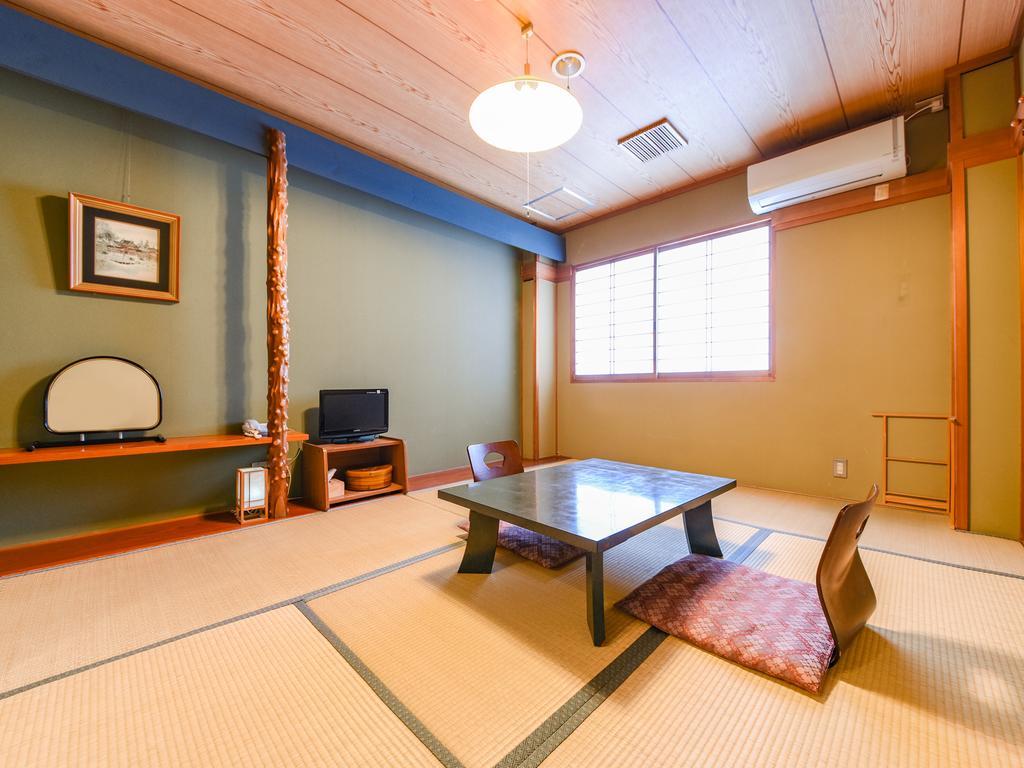 Ryokan Marue Honkan Hitoyoshi Exterior foto